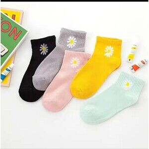 HE loves me not flower daisy ankle socks pastel color